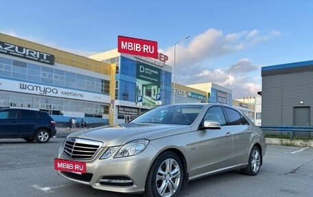 Mercedes-Benz E-Класс, 2011 год, 1 750 000 рублей, 3 фотография