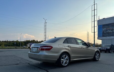 Mercedes-Benz E-Класс, 2011 год, 1 750 000 рублей, 5 фотография
