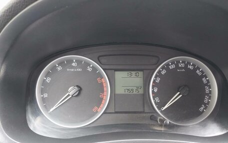 Skoda Fabia II, 2008 год, 390 000 рублей, 8 фотография
