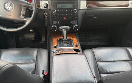 Volkswagen Touareg III, 2007 год, 900 000 рублей, 9 фотография