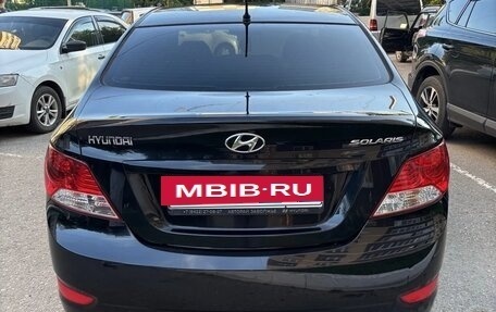 Hyundai Solaris II рестайлинг, 2013 год, 810 000 рублей, 4 фотография