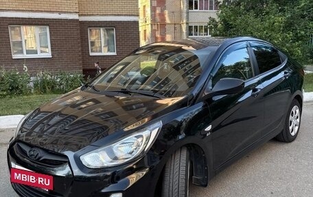 Hyundai Solaris II рестайлинг, 2013 год, 810 000 рублей, 9 фотография