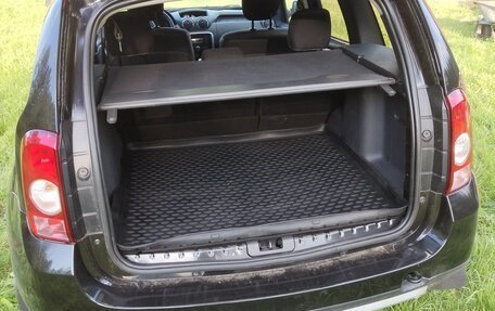 Renault Duster I рестайлинг, 2013 год, 875 000 рублей, 2 фотография