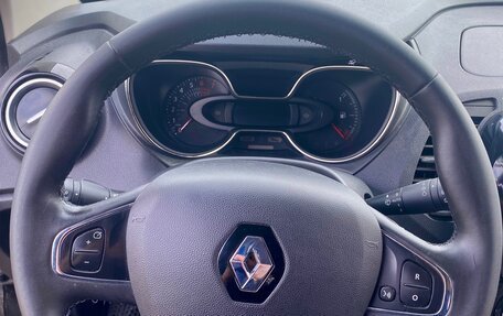 Renault Kaptur I рестайлинг, 2018 год, 1 450 000 рублей, 22 фотография