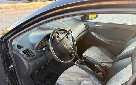Hyundai Solaris II рестайлинг, 2016 год, 960 000 рублей, 5 фотография