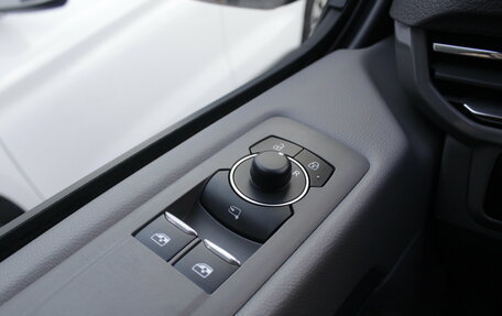 Volkswagen Caravelle, 2025 год, 9 700 000 рублей, 19 фотография