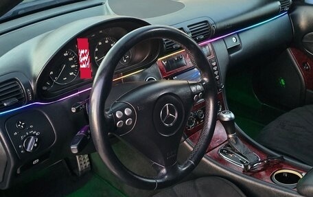 Mercedes-Benz C-Класс, 2005 год, 1 200 000 рублей, 6 фотография