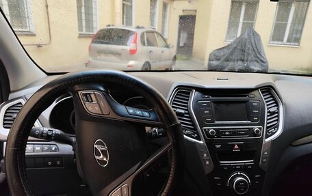 Hyundai Santa Fe III рестайлинг, 2016 год, 2 050 000 рублей, 3 фотография