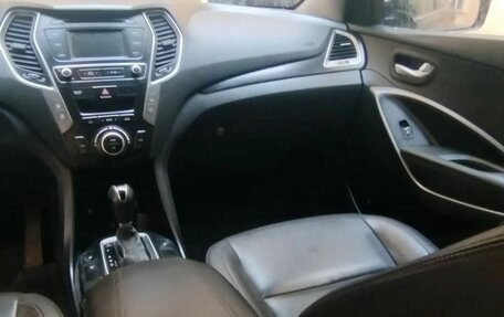 Hyundai Santa Fe III рестайлинг, 2016 год, 2 050 000 рублей, 7 фотография