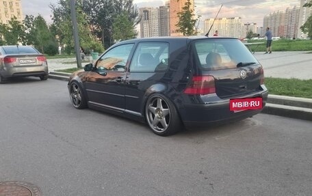 Volkswagen Golf IV, 2000 год, 400 000 рублей, 3 фотография