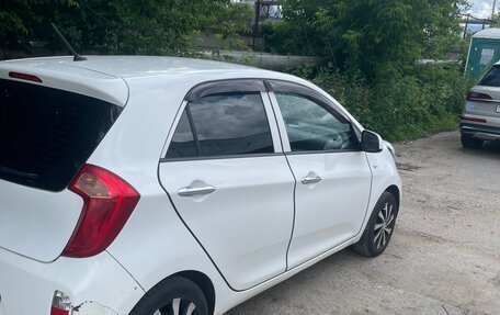 KIA Picanto II, 2011 год, 600 000 рублей, 3 фотография