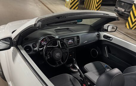 Volkswagen Beetle, 2016 год, 1 965 000 рублей, 7 фотография