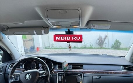 Skoda Superb III рестайлинг, 2014 год, 1 050 000 рублей, 7 фотография