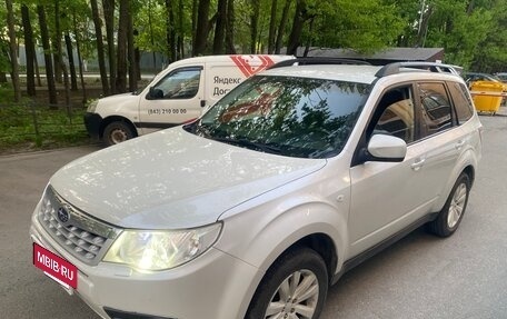 Subaru Forester, 2011 год, 950 000 рублей, 2 фотография