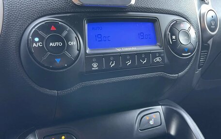 Hyundai ix35 I рестайлинг, 2012 год, 1 290 000 рублей, 19 фотография
