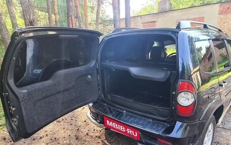 Chevrolet Niva I рестайлинг, 2012 год, 570 000 рублей, 10 фотография