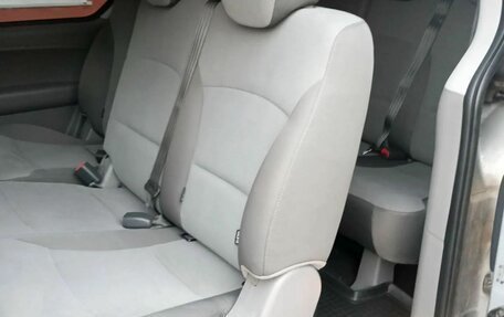 Hyundai H-1 II рестайлинг, 2016 год, 2 555 000 рублей, 5 фотография