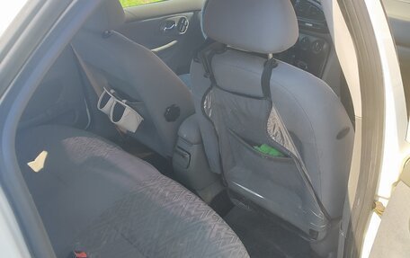 Ford Mondeo II, 2000 год, 250 000 рублей, 13 фотография