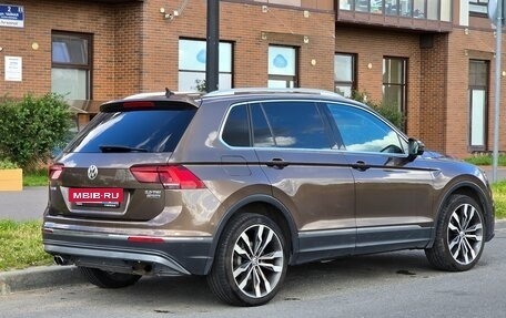 Volkswagen Tiguan II, 2017 год, 2 200 000 рублей, 5 фотография