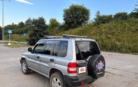 Mitsubishi Pajero iO, 1999 год, 430 000 рублей, 4 фотография