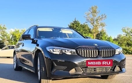 BMW 3 серия, 2020 год, 3 050 000 рублей, 9 фотография