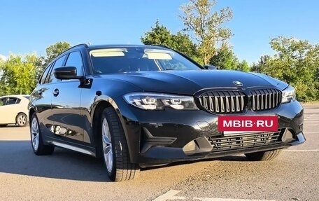 BMW 3 серия, 2020 год, 3 050 000 рублей, 10 фотография