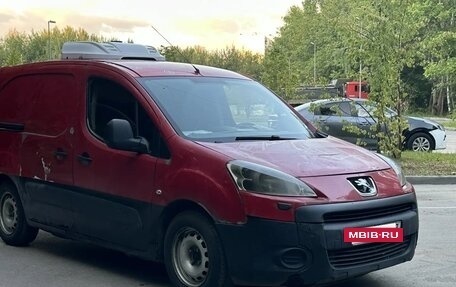 Peugeot Partner II рестайлинг 2, 2010 год, 245 000 рублей, 8 фотография