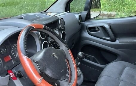 Peugeot Partner II рестайлинг 2, 2010 год, 245 000 рублей, 9 фотография