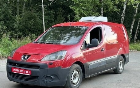 Peugeot Partner II рестайлинг 2, 2010 год, 245 000 рублей, 3 фотография