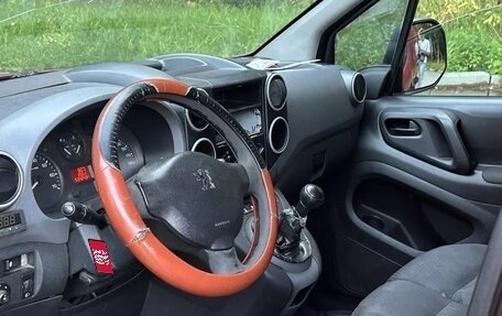 Peugeot Partner II рестайлинг 2, 2010 год, 245 000 рублей, 10 фотография
