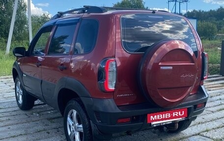 Chevrolet Niva I рестайлинг, 2012 год, 520 000 рублей, 4 фотография