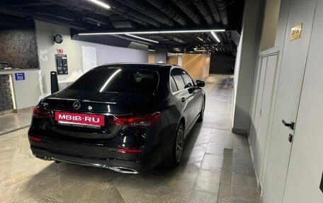 Mercedes-Benz E-Класс, 2021 год, 4 100 000 рублей, 14 фотография