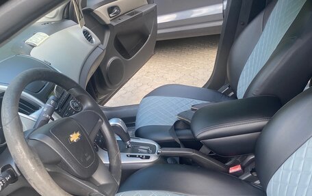 Chevrolet Cruze II, 2013 год, 900 000 рублей, 7 фотография