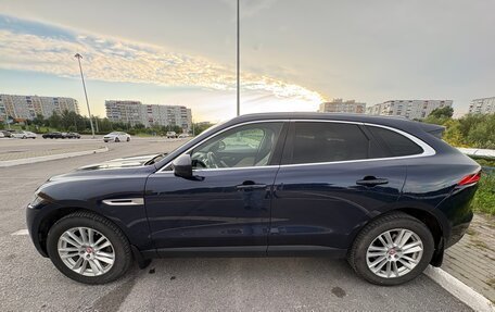 Jaguar F-Pace, 2017 год, 2 600 000 рублей, 3 фотография