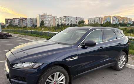 Jaguar F-Pace, 2017 год, 2 600 000 рублей, 7 фотография