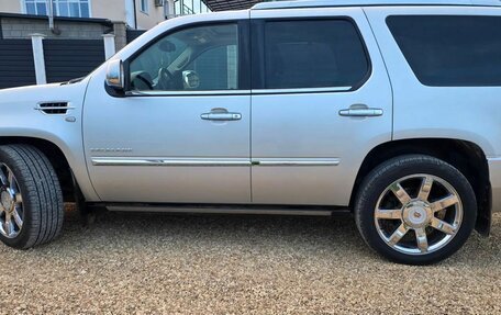 Cadillac Escalade III, 2011 год, 2 350 000 рублей, 6 фотография