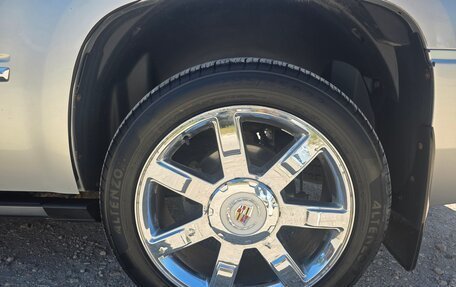 Cadillac Escalade III, 2011 год, 2 350 000 рублей, 14 фотография