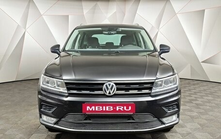 Volkswagen Tiguan II, 2017 год, 2 355 000 рублей, 7 фотография