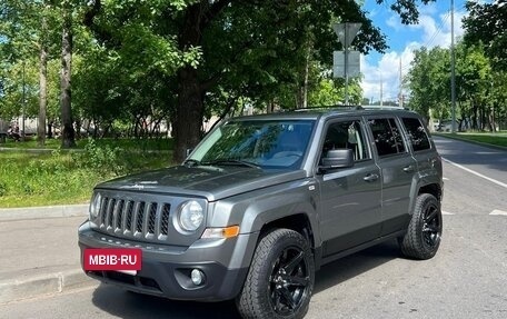 Jeep Liberty (Patriot), 2012 год, 1 550 000 рублей, 2 фотография