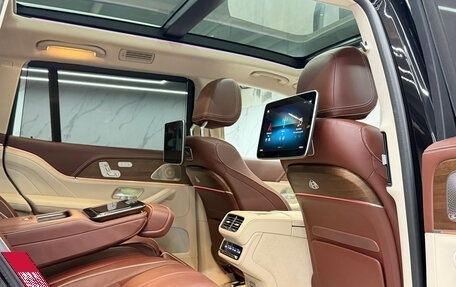Mercedes-Benz Maybach GLS I, 2021 год, 19 000 000 рублей, 18 фотография