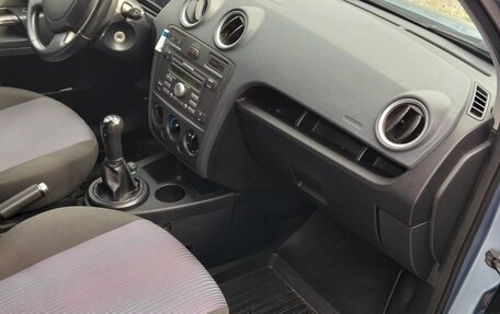Ford Fusion I, 2007 год, 410 000 рублей, 2 фотография