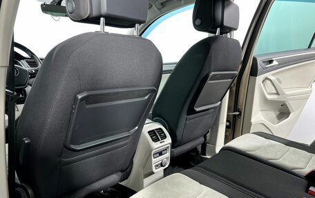 Volkswagen Tiguan II, 2018 год, 2 250 000 рублей, 11 фотография