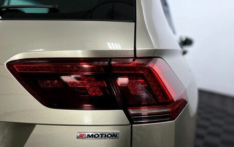 Volkswagen Tiguan II, 2018 год, 2 250 000 рублей, 21 фотография