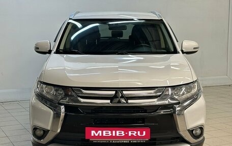 Mitsubishi Outlander III рестайлинг 3, 2018 год, 2 120 000 рублей, 2 фотография