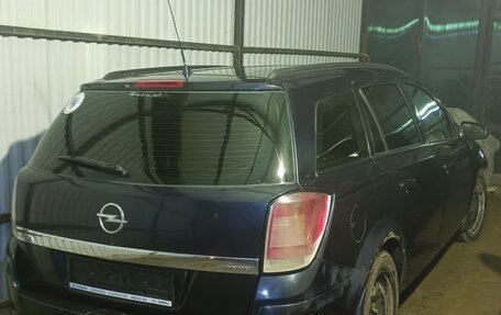 Opel Astra H, 2006 год, 175 000 рублей, 1 фотография