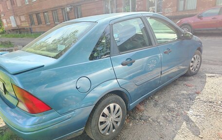 Ford Focus IV, 2001 год, 225 000 рублей, 2 фотография