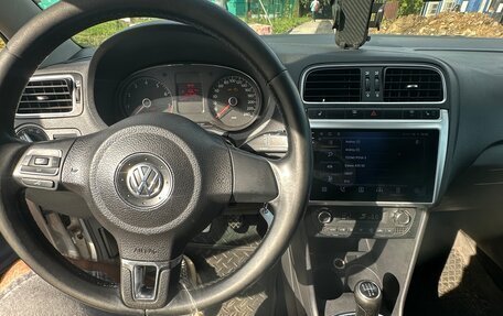 Volkswagen Polo VI (EU Market), 2012 год, 490 000 рублей, 15 фотография