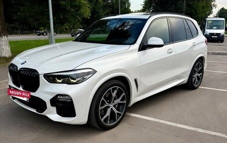 BMW X5, 2018 год, 5 000 000 рублей, 2 фотография