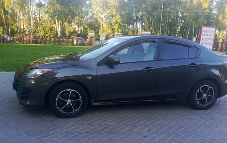 Mazda 3, 2010 год, 630 000 рублей, 2 фотография