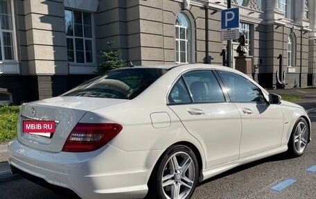 Mercedes-Benz C-Класс, 2012 год, 1 800 000 рублей, 3 фотография